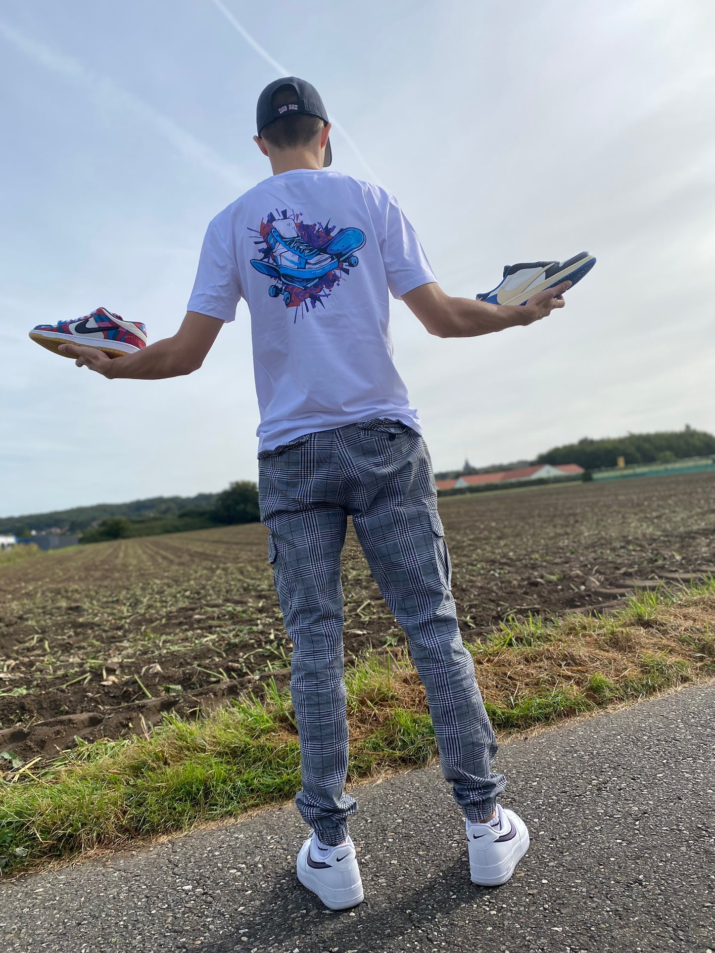 SneakerKing99 DownTown T-Shirt - SneakerKing 99