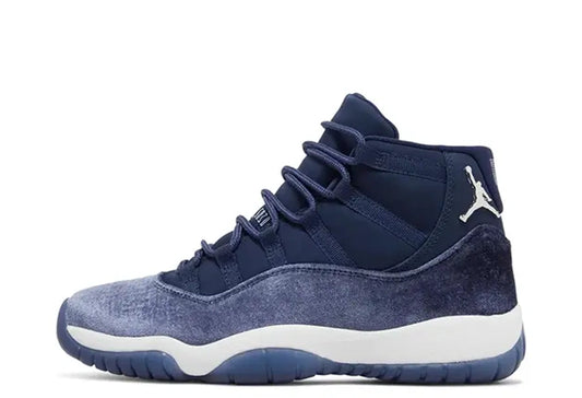 Air Jordan 11 Midnight Navy
