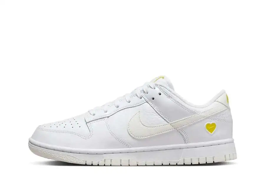 Dunk Low Valentines Day